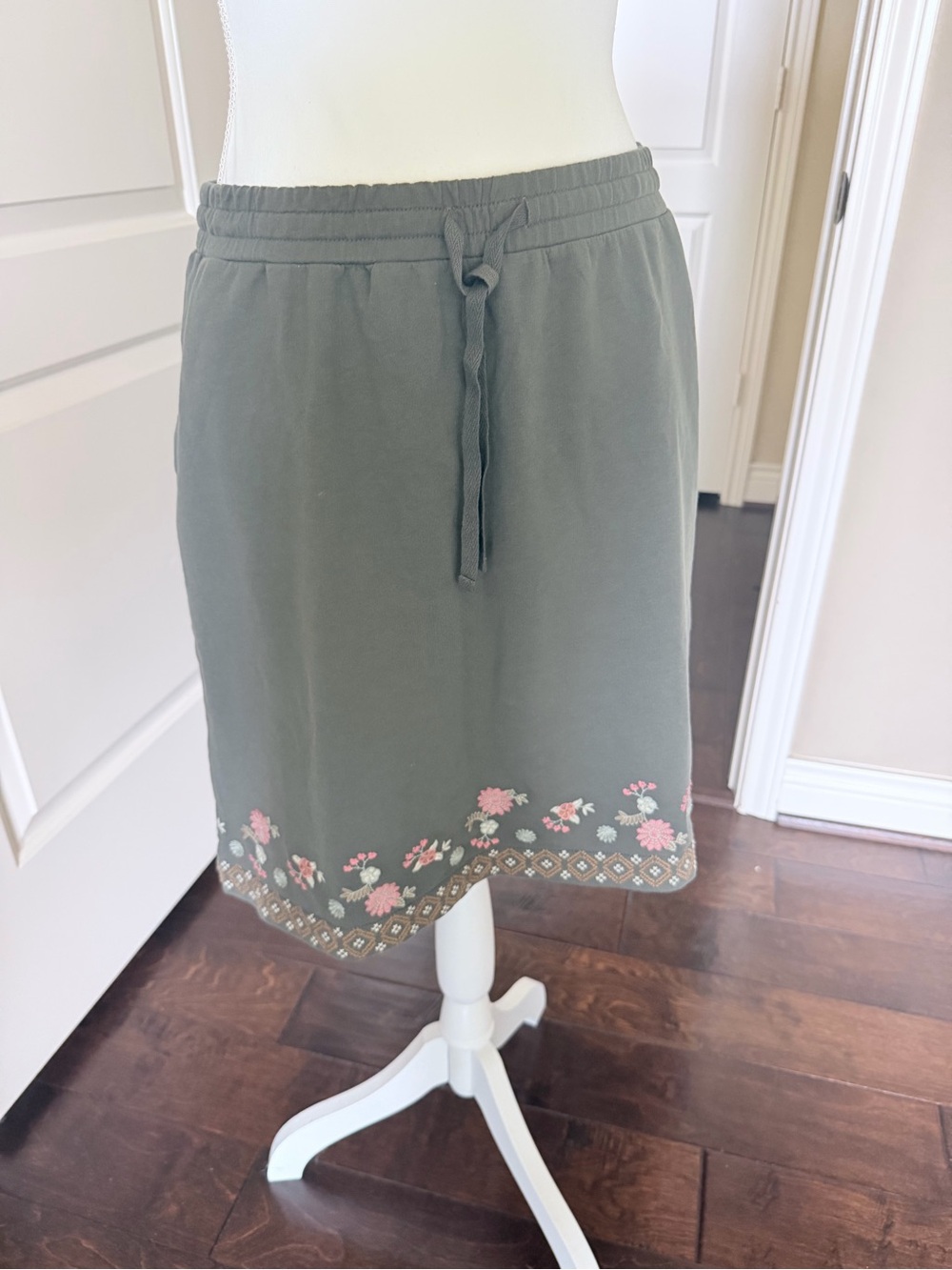 J. Jill Olive Midi Skirt with Pink Floral Hem